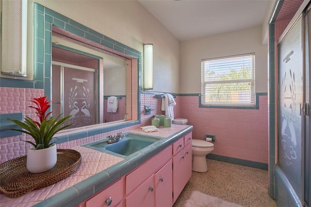 3302 W GRAY STREET, Tampa, FL 33609