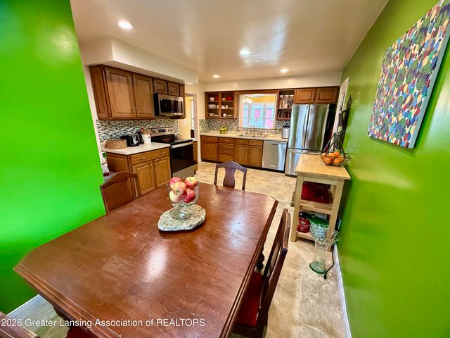 1567 Cahill Drive, East Lansing, MI 48823
