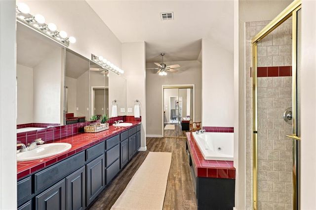 12840 Park Hill Road, Oklahoma City, OK 73142