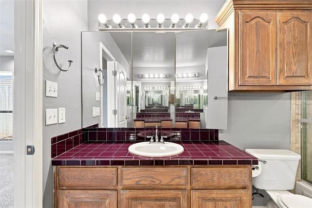 12840 Park Hill Road, Oklahoma City, OK 73142
