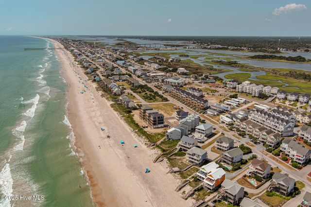 739 Duneridge Court, Holly Ridge, NC 28445