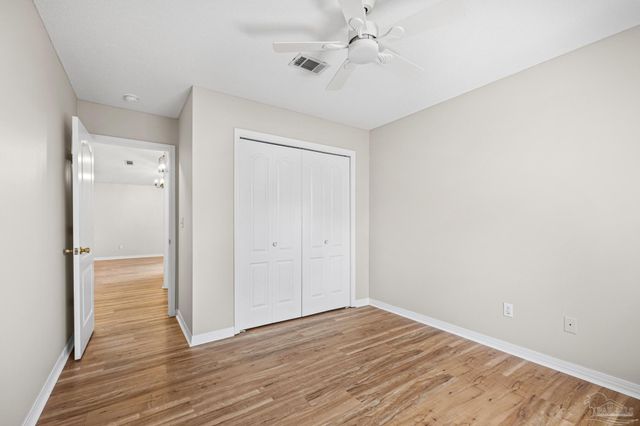 1756 Ivalea Cir, Navarre, FL 32566