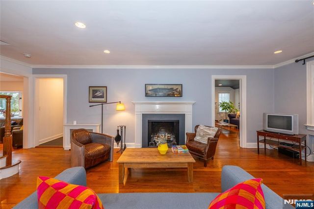 139 Glenwood Road, Ridgewood, NJ 07450