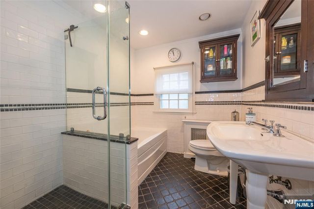 139 Glenwood Road, Ridgewood, NJ 07450