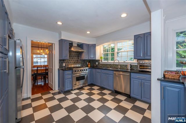 139 Glenwood Road, Ridgewood, NJ 07450