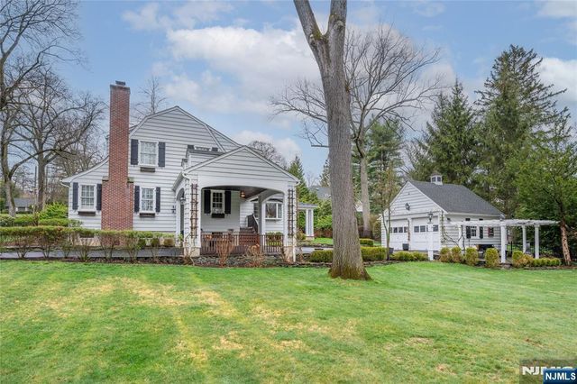 139 Glenwood Road, Ridgewood, NJ 07450