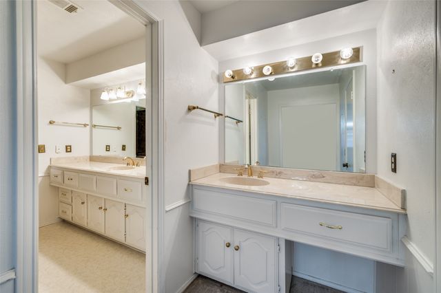 1001 Hillsdale Drive, Richardson, TX 75081