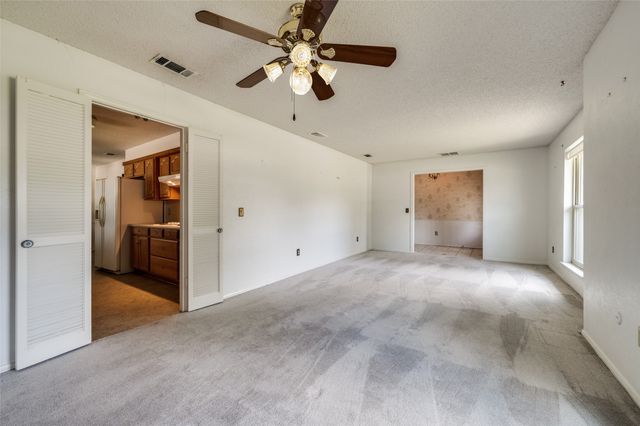 1001 Hillsdale Drive, Richardson, TX 75081