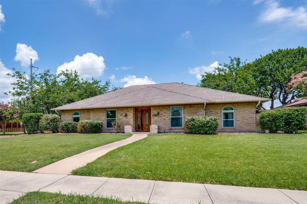 1001 Hillsdale Drive, Richardson, TX 75081