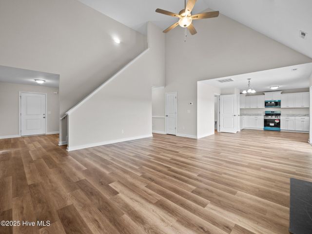 803 Tupelo Tree Drive, Hubert, NC 28539