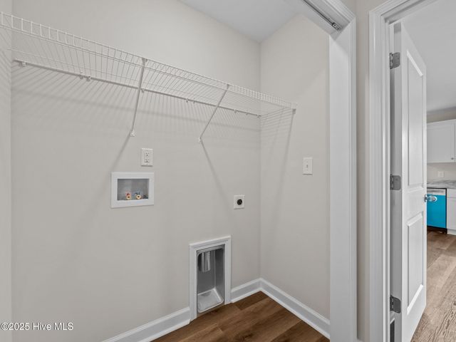 803 Tupelo Tree Drive, Hubert, NC 28539