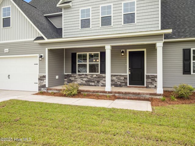 803 Tupelo Tree Drive, Hubert, NC 28539