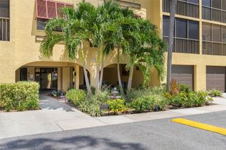 5775 PARK STREET N 411, St Petersburg, FL 33709