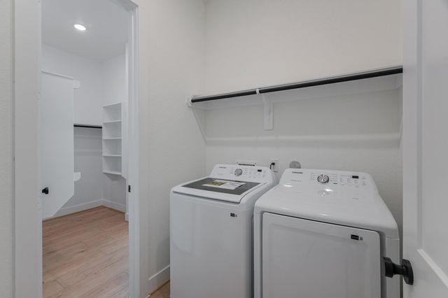 564 Tawny Rim Drive, Willis, TX 77318