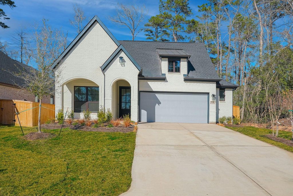 564 Tawny Rim Drive, Willis, TX 77318