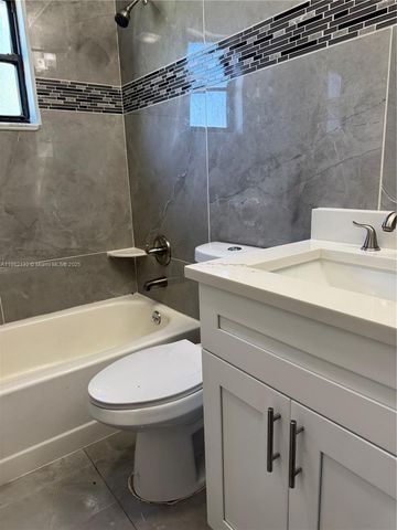 4057 SW Haycroft St, Port St. Lucie, FL 34953