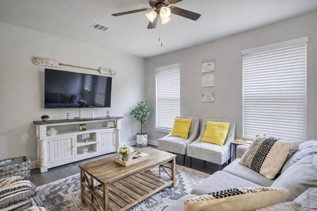 11334 Burning Tree Drive, Montgomery, TX 77356