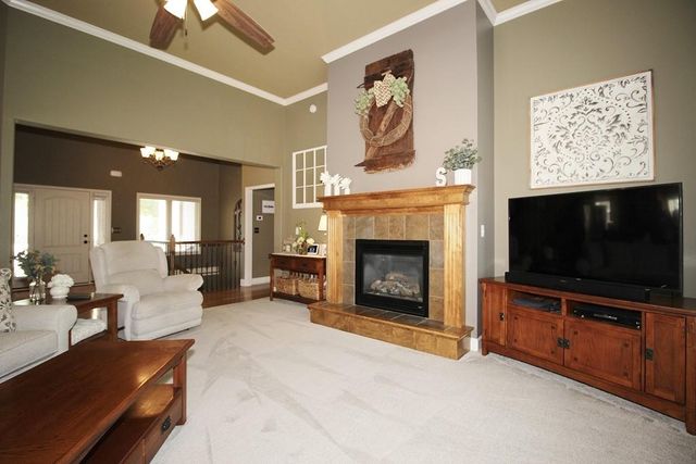 1101 NW Pecan Drive, Grain Valley, MO 64029