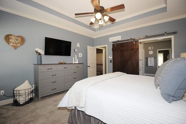 1101 NW Pecan Drive, Grain Valley, MO 64029