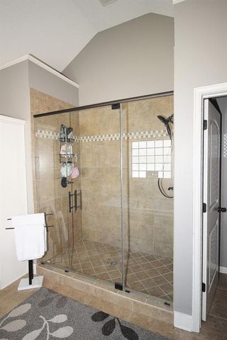 1101 NW Pecan Drive, Grain Valley, MO 64029