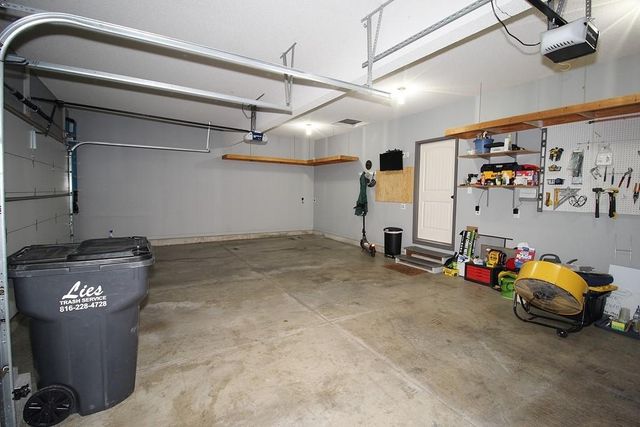 1101 NW Pecan Drive, Grain Valley, MO 64029