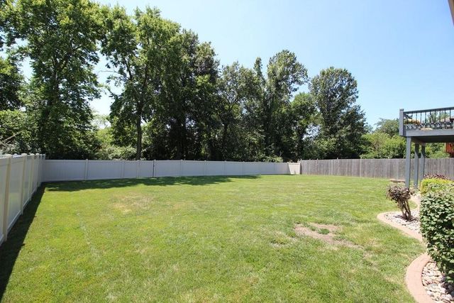 1101 NW Pecan Drive, Grain Valley, MO 64029