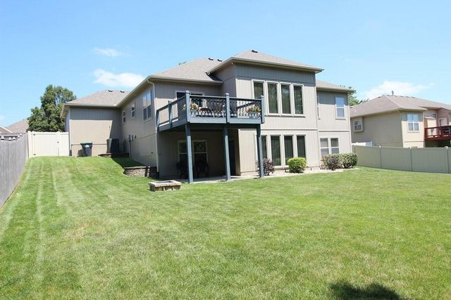 1101 NW Pecan Drive, Grain Valley, MO 64029
