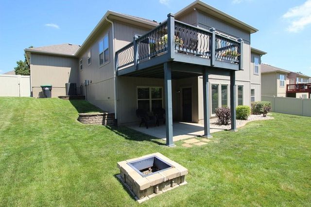 1101 NW Pecan Drive, Grain Valley, MO 64029