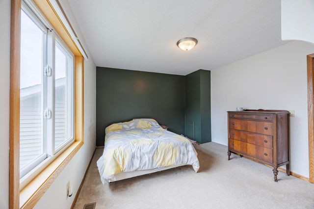 3665 James Court, Hastings, MN 55033