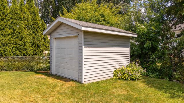 3665 James Court, Hastings, MN 55033