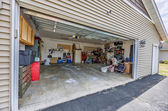 3665 James Court, Hastings, MN 55033