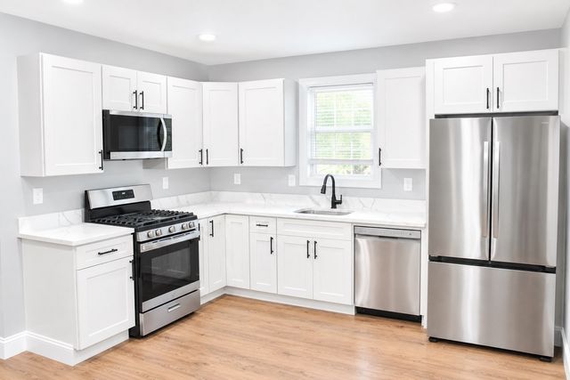 971 Washington St 1, Stoughton, MA 02072