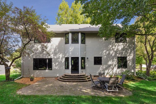 10460 170th Street W, Lakeville, MN 55044