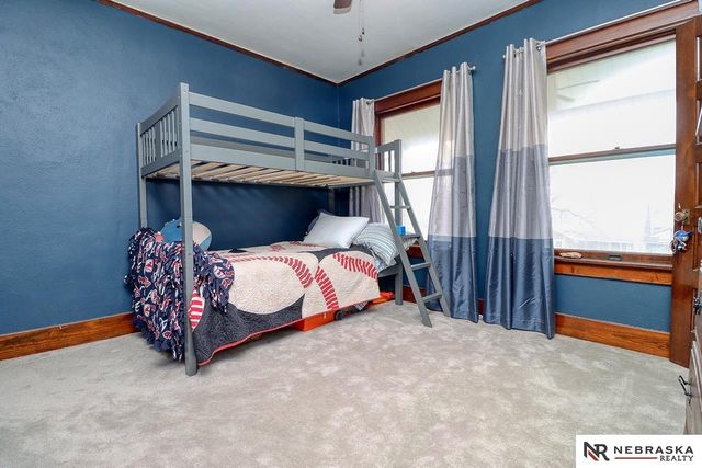 1010 Grove Avenue, Crete, NE 68333