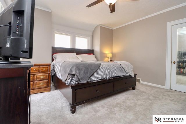 1010 Grove Avenue, Crete, NE 68333