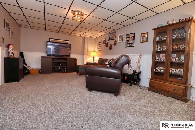 1010 Grove Avenue, Crete, NE 68333