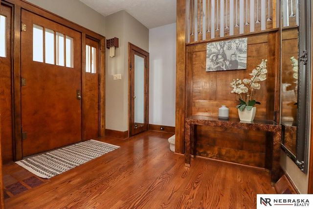 1010 Grove Avenue, Crete, NE 68333