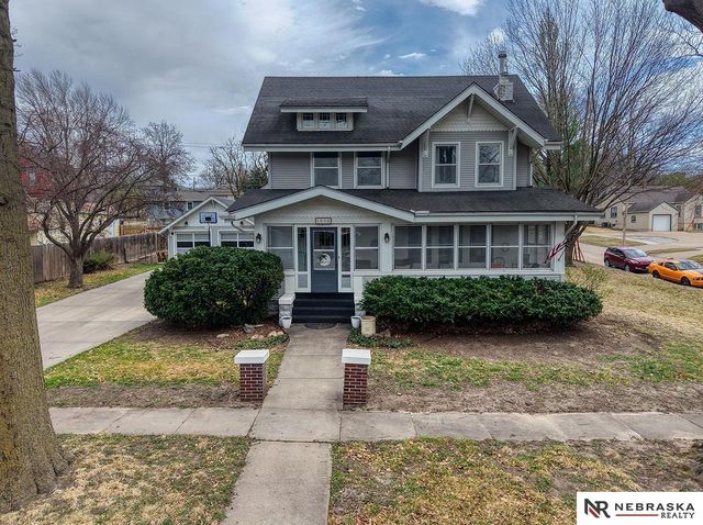 1010 Grove Avenue, Crete, NE 68333