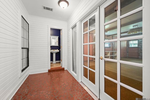 10838 Shoe Creek Dr, Baton Rouge, LA 70818