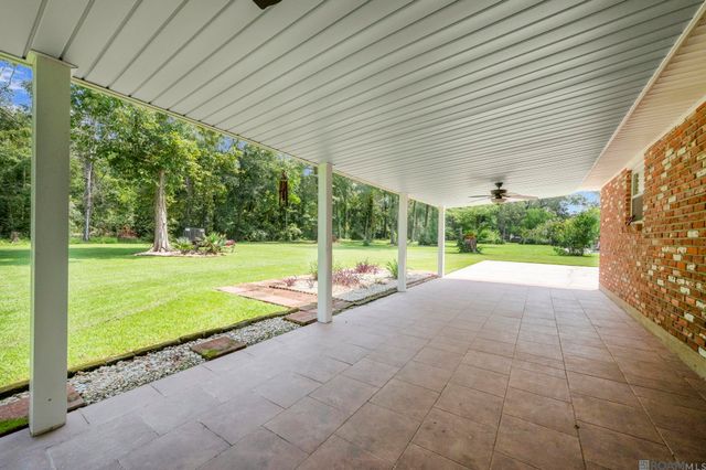 10838 Shoe Creek Dr, Baton Rouge, LA 70818