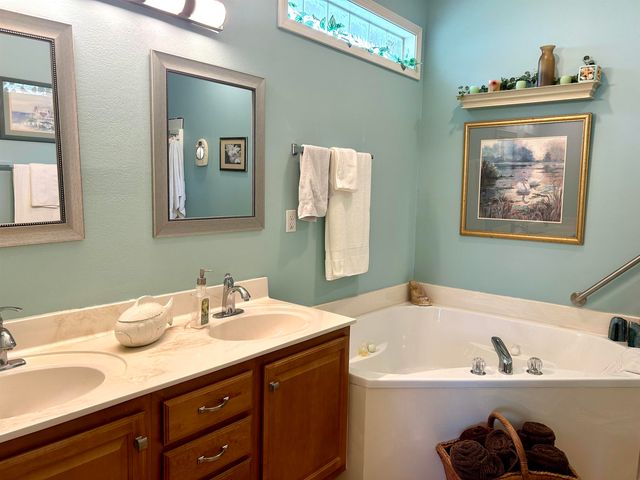 2636 Brick Dr., Longs, SC 29568