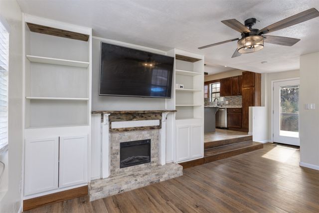 1130 W Heron Street, Denison, TX 75020