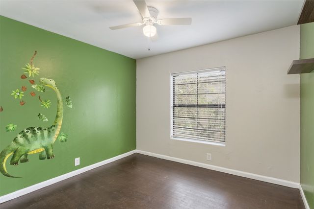 1130 W Heron Street, Denison, TX 75020