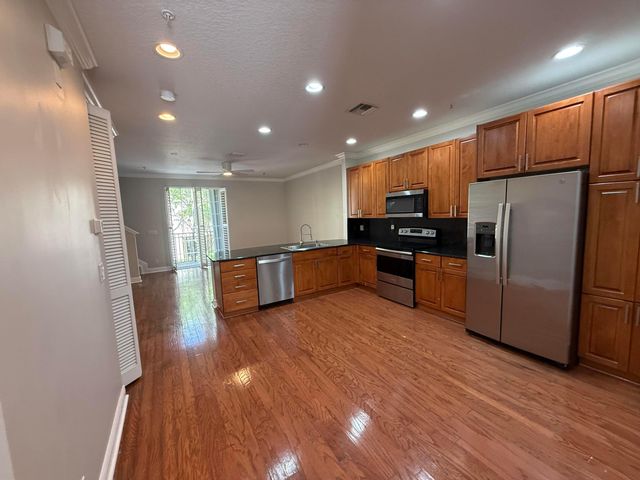 148 E Morning Dew Circle, Jupiter, FL 33458