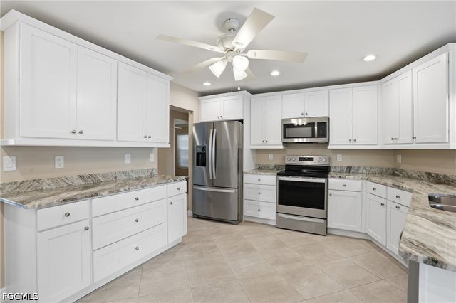 13794 River Forest DR, Fort Myers, FL 33905