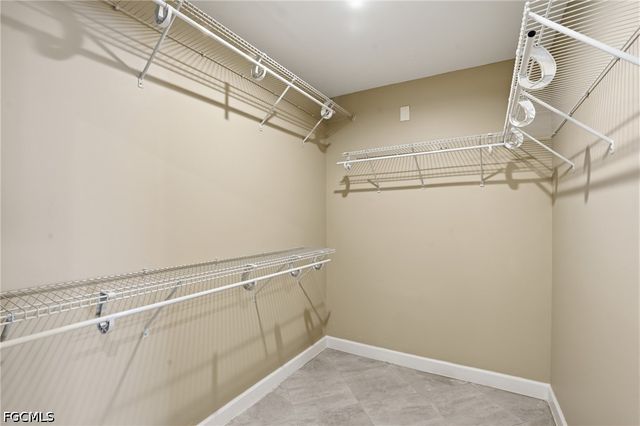 13794 River Forest DR, Fort Myers, FL 33905
