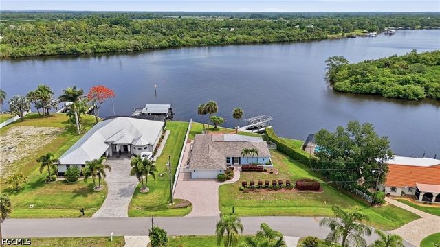 13794 River Forest DR, Fort Myers, FL 33905