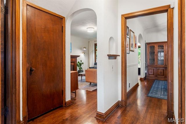 6125 Marwinette Avenue, St Louis, MO 63116