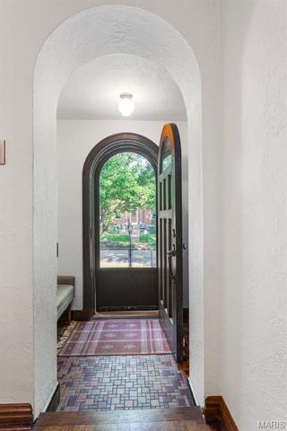 6125 Marwinette Avenue, St Louis, MO 63116
