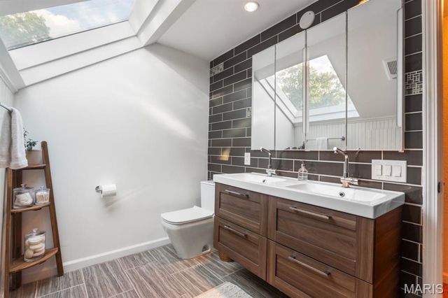6125 Marwinette Avenue, St Louis, MO 63116